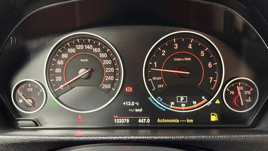 BMW 320i 2.0 AUT (2017)