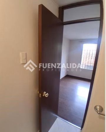 Casa en arriendo de 3 dorm. en La Florida