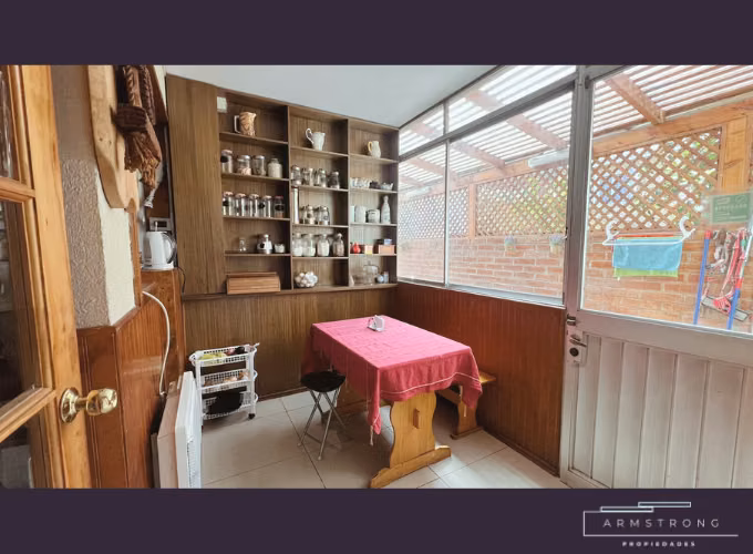VENTA MANUEL MONTT CON PATIO PRIVADO 4 DORMITORIOS