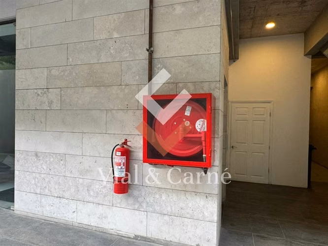 Local Comercial en arriendo en Vitacura