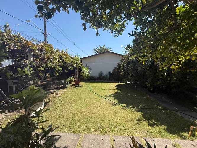 Casa Amplia con Excelente Conectividad     (170829)