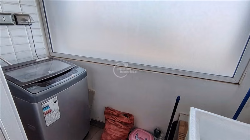 Departamento en venta de 2 dorm. en La Reina
