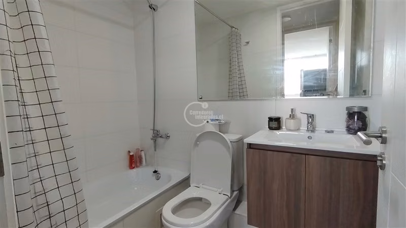 Departamento en venta de 2 dorm. en La Reina
