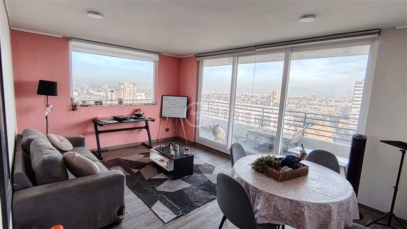 Departamento en venta de 2 dorm. en La Reina