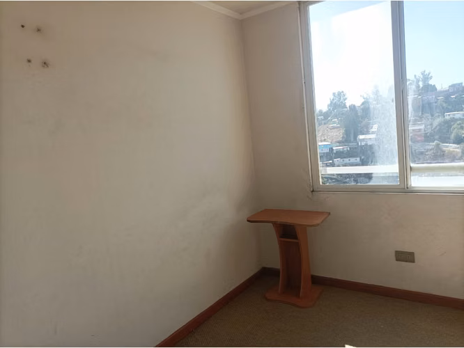 VIVABIEN PROPIEDADES VENDE DEPARTAMENTO CON EXCELENTE UBICACIÓN Y CONECTIVIDAD EN VALPARAISO
