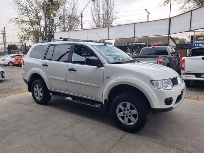 MITSUBISHI MONTERO AUTOMATICA - Imagen 4