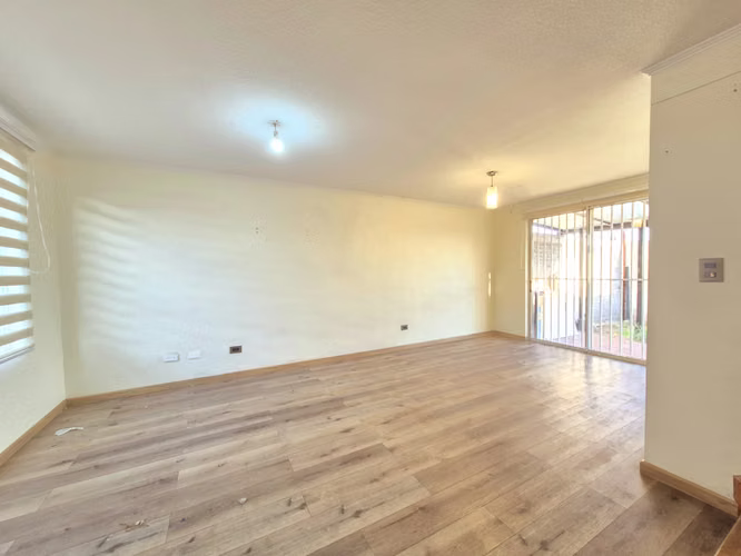 Tu nuevo Hogar te espera ! Casa 3D/2B/2E ,Sector tranquilo ,Micro-Barrio Valle Grande - Imagen 6