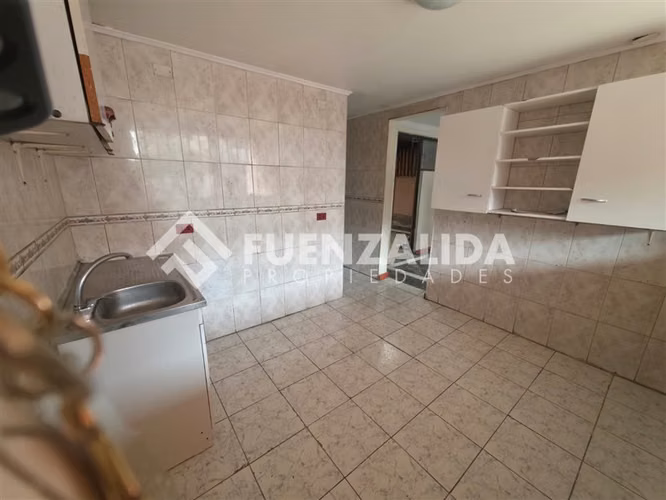 Casa en arriendo de 5 dorm. en Puente Alto - Imagen 4