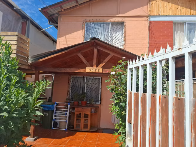 Confortable casa en Peñaflor cerca próximo Metro Tren