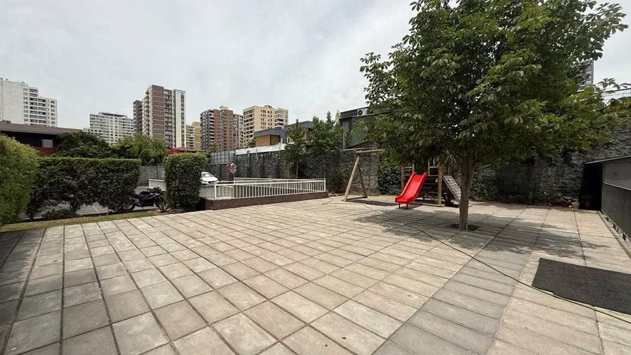 Luminoso Departamento Ideal para Familias (170855)