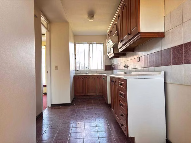 VENDO COMODA CASA EN VILLA JUAN PABLO II  (170866)