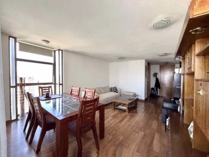 En venta departamento en Av Colón Las Condes (170876)