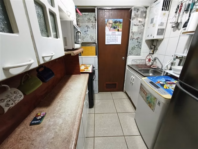Propiedad comercial con botillería y vivienda, Padre Hurtado