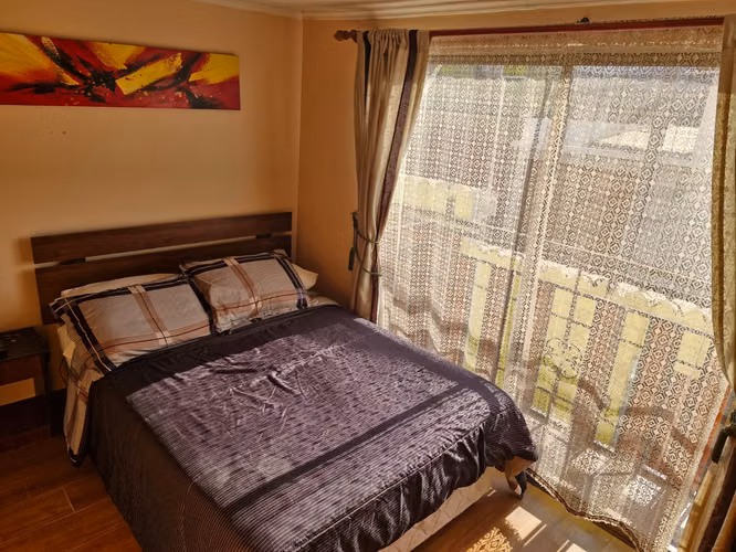 ARRIENDO DE CASA AMOBLADA, ARICA