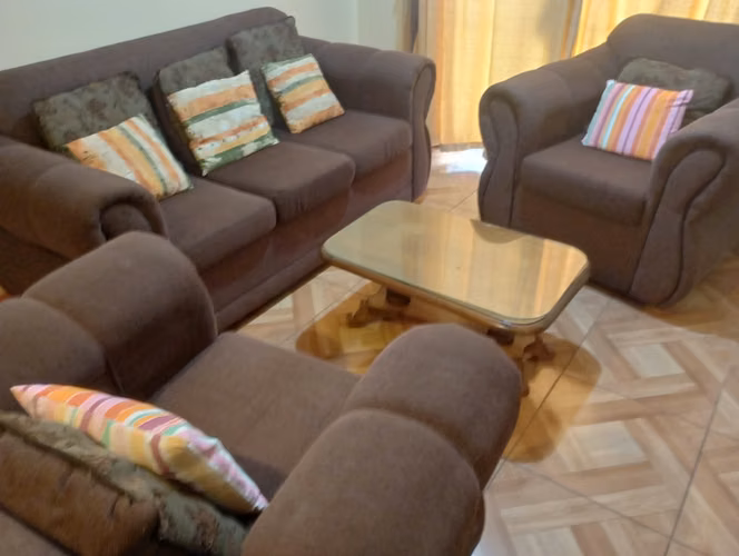 Vendo Living con mesa centro