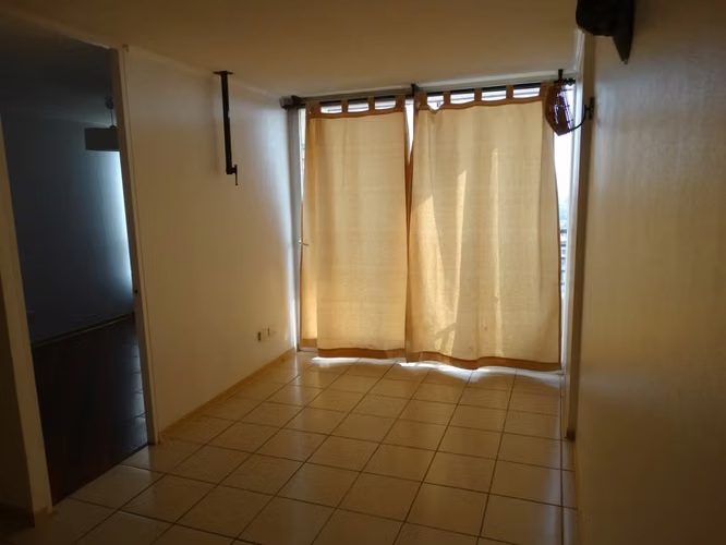 Venta de Departamento en Av. María Rozas Velásquez, Estación Central.