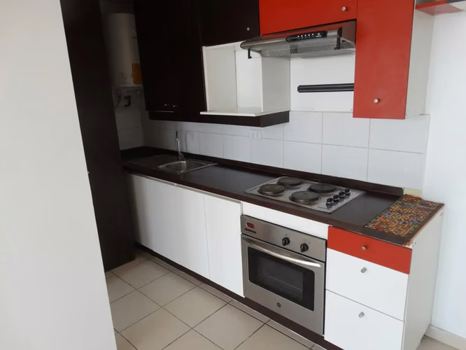 Venta de Departamento en Av. María Rozas Velásquez, Estación Central.