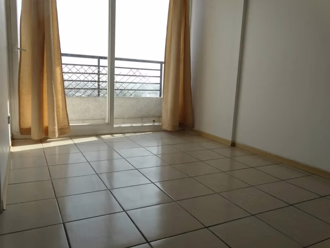 Venta de Departamento en Av. María Rozas Velásquez, Estación Central.