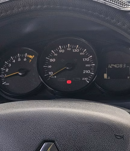 RENAULT MÉGANE III HB EXPRESSION 2.0 MT  2011
