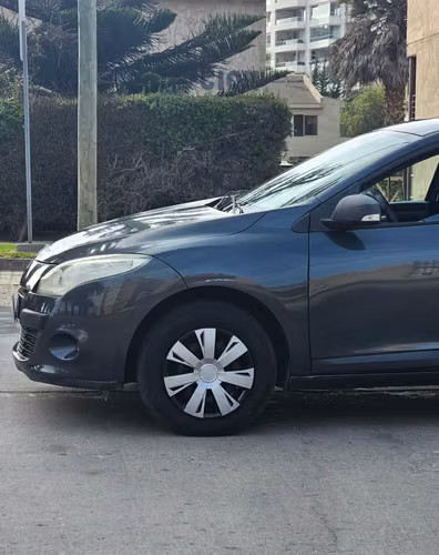 RENAULT MÉGANE III HB EXPRESSION 2.0 MT  2011