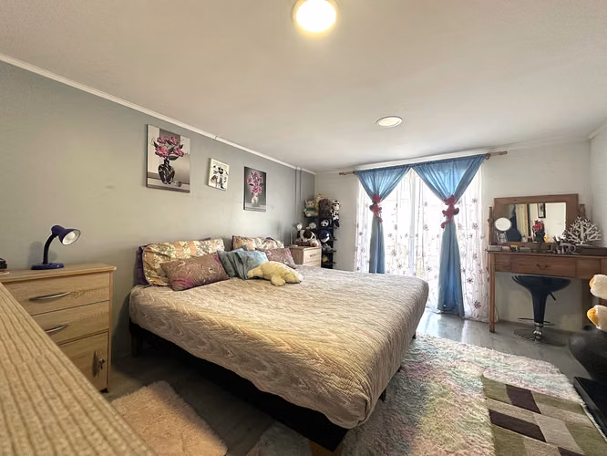 COMODA CASA DE 3 DORMITORIOS Y 1 BAÑO, VENTA AL CONTADO - Imagen 13