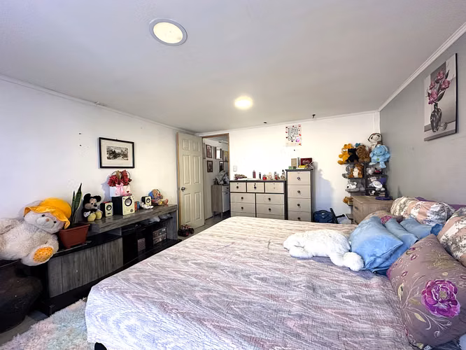 COMODA CASA DE 3 DORMITORIOS Y 1 BAÑO, VENTA AL CONTADO - Imagen 14