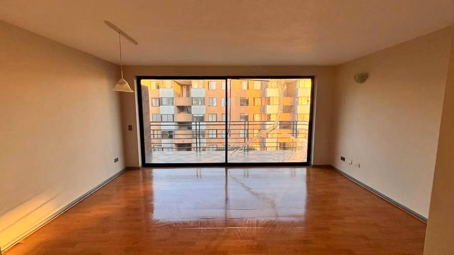 SE VENDE  DEPARTAMENTO 3 DORM-2BAÑOS- ESTACIONAMIENTO