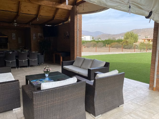 Preciosa  casa Hacienda 6d/5 baños piscina (170909)