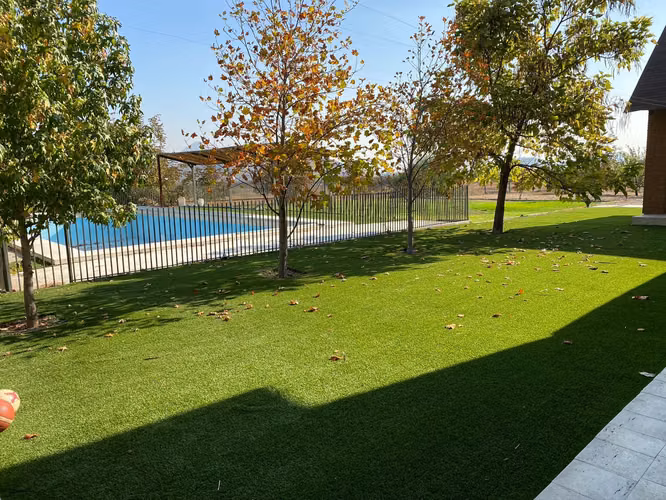 Preciosa  casa Hacienda 6d/5 baños piscina (170909)