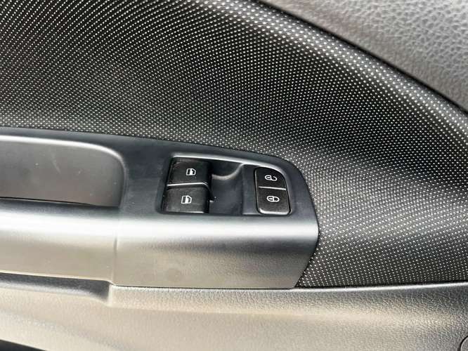 VOLKSWAGEN GOL TRENDLINE 1.6 MT 2021