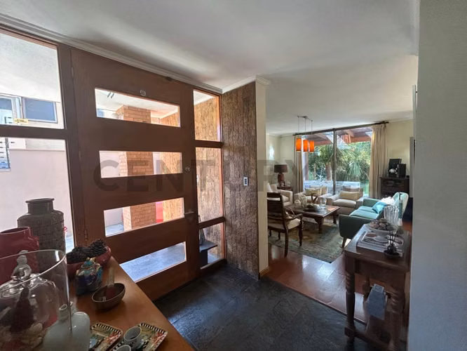 Se vende iluminada casa en Lomas de Montemar - Imagen 2