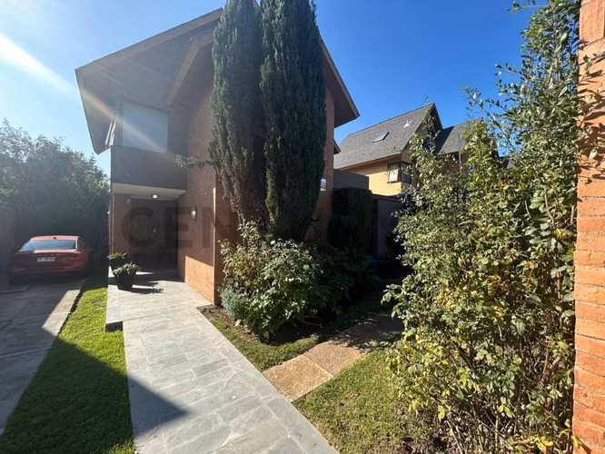 Se vende iluminada casa en Lomas de Montemar - Imagen 30