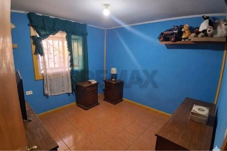 Amplio galpón, local, casa, terreno en melipilla