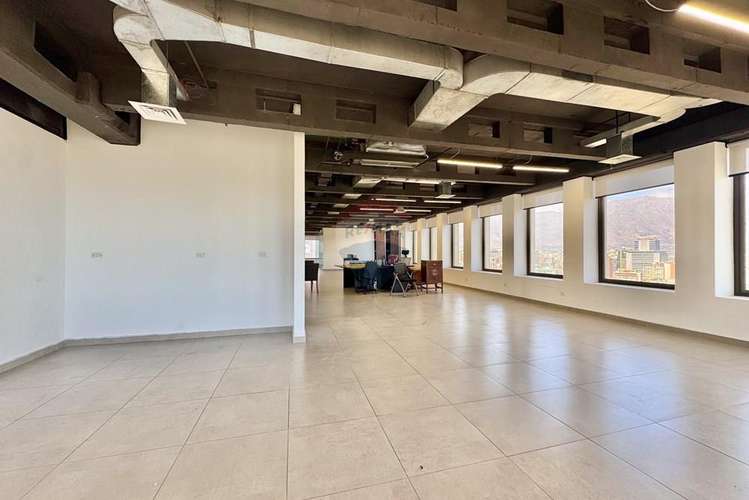Arriendo oficina edificio santa maría - Imagen 22