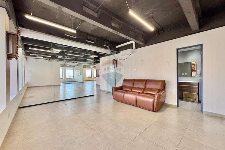Arriendo oficina edificio santa maría - Imagen 18