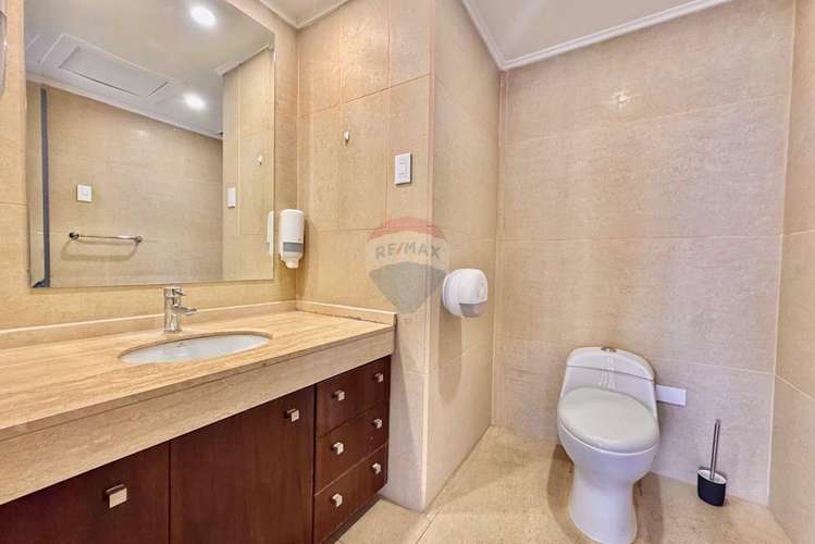 Arriendo oficina edificio santa maría - Imagen 9