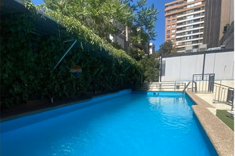 Arriendo lindo departamento amoblado