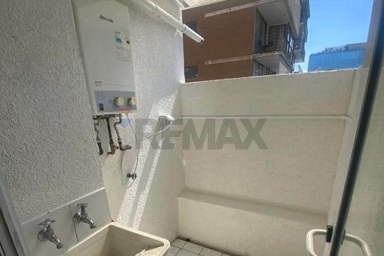 Arriendo lindo departamento amoblado