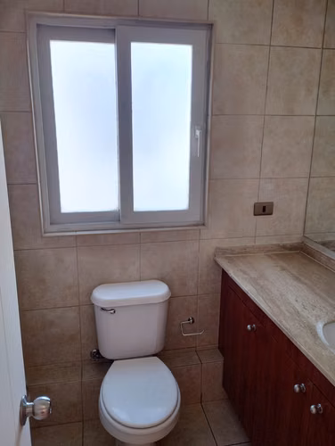 285.000 EXCELENTE ESTUDIO TUCAPEL JIMENEZ A UNA CUADRA DE LA ALAMEDA METRO LOS HEROES