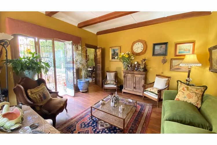 Elegante casona en recreo | 383 m² | 6d 4b
