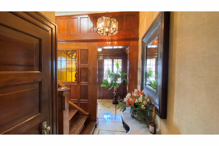 Elegante casona en recreo | 383 m² | 6d 4b