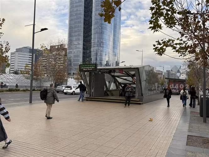 Local Comercial en arriendo en Las Condes