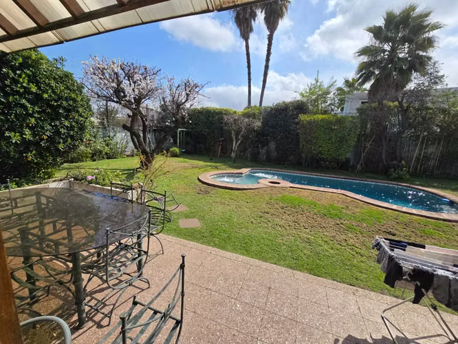 VENDO Casa 708m2 en LAs Hualtatas, Vitacura (170948)