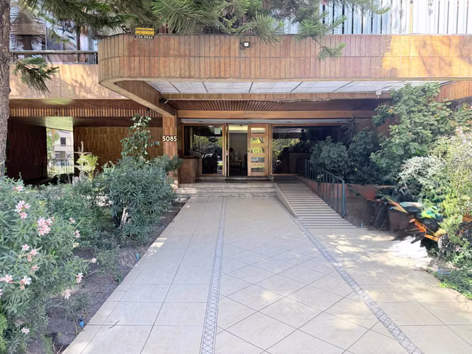 Hogar en Entorno Tranquilo 119m2 Av Apoquindo (170931)
