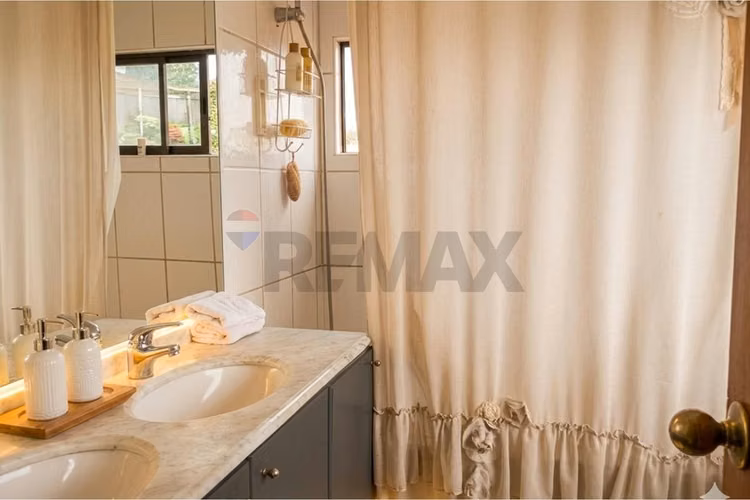 Casa a la venta en reñaca