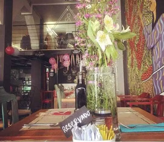 ARRIENDO EXCELENTE RESTAURANTE , PUB (170925) - Imagen 7