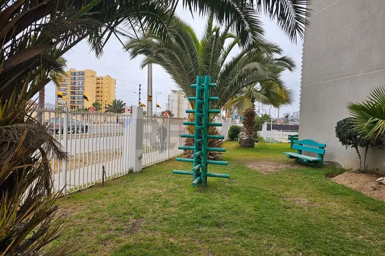 "vive tranquilo frente al mar en coquimbo" - Imagen 23