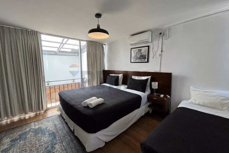 Hotel boutique 26hab+28baños. 1013m2. sta maría.