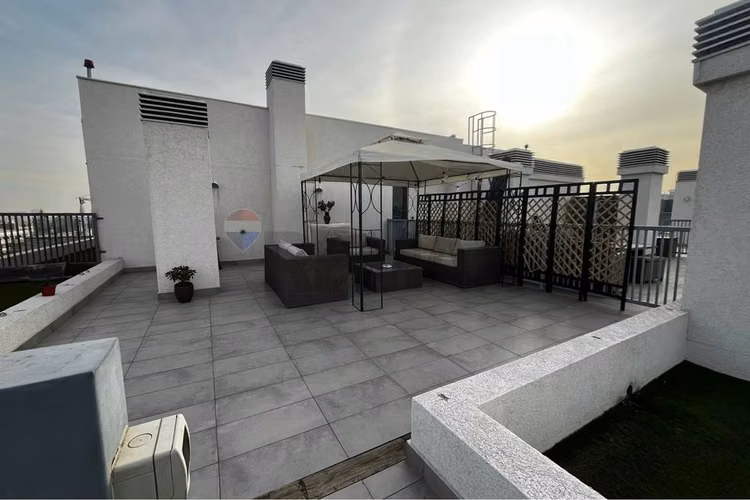 Duplex en venta 2dorm-3-baños metro inés de suarez - Imagen 10