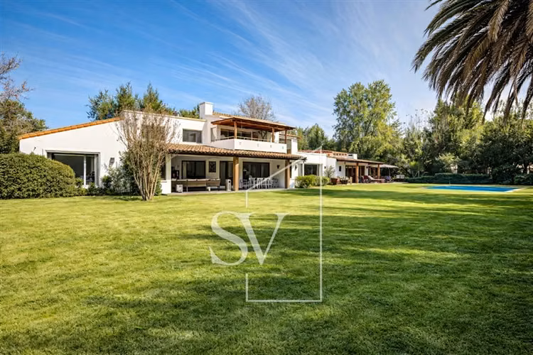 Condominio Las Brisas de Chicureo, Espectacular casa, 2000mt